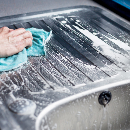 Comment bien nettoyer et entretenir l&rsquo;inox ?